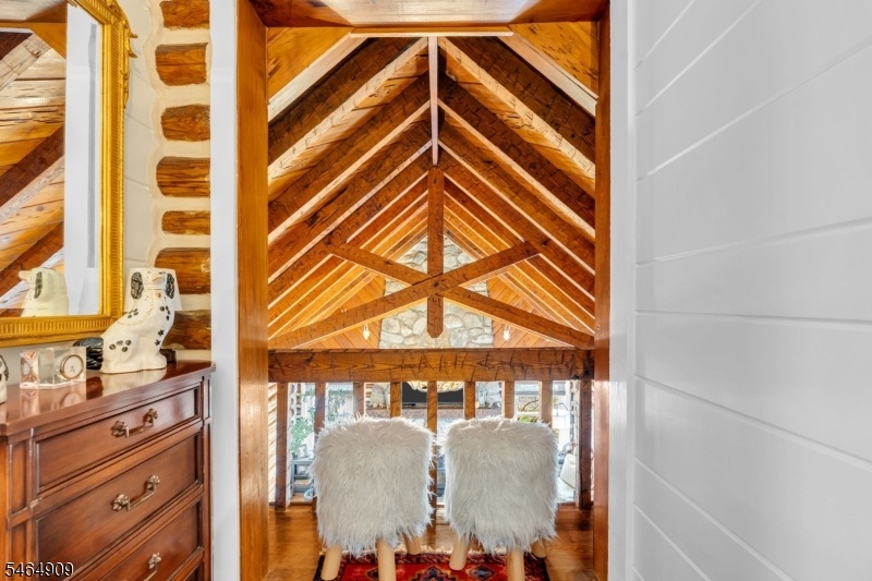 2nd floor loft