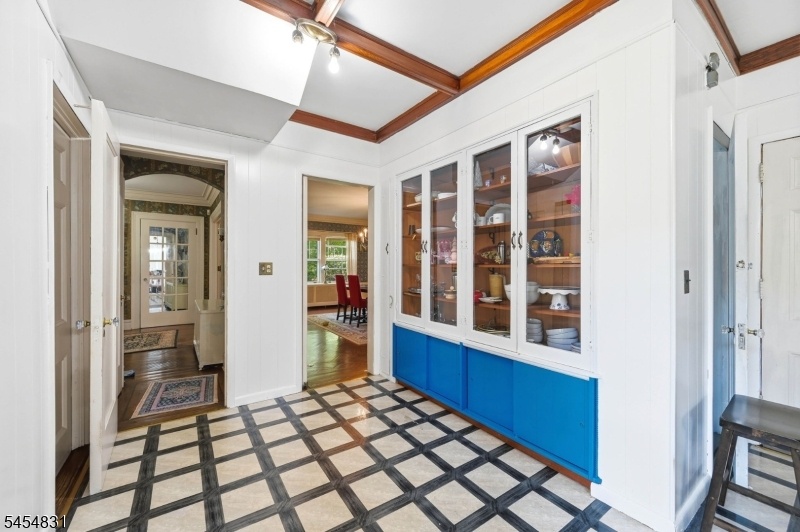 BUTLER PANTRY
