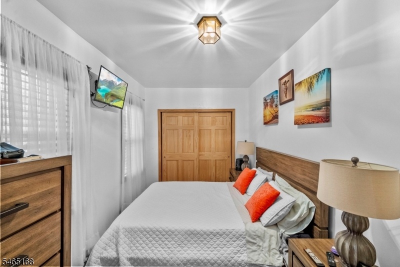 unit 1 bed