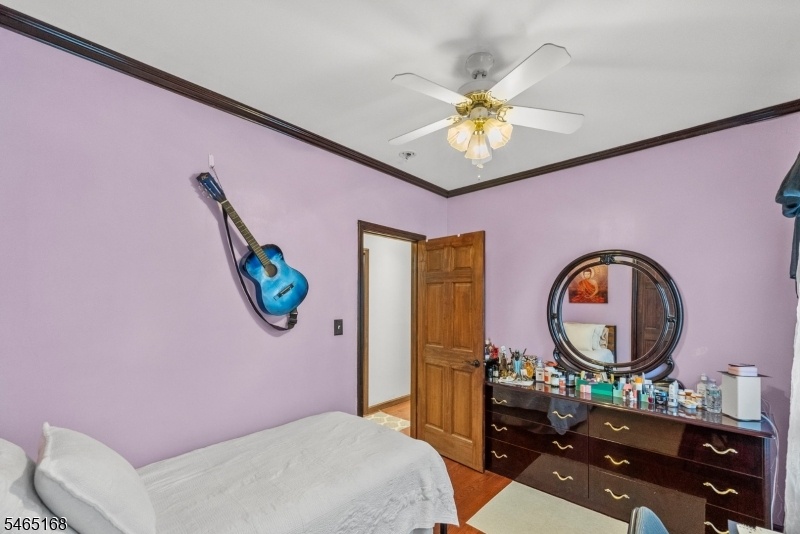 unit 1 bed