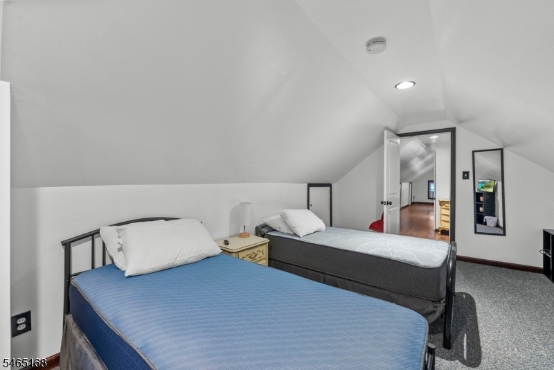 attic bonus room