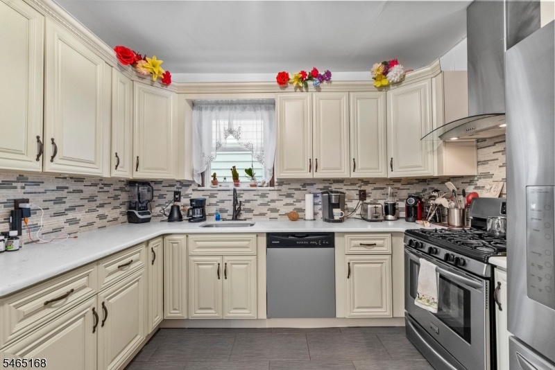 unit 1 kitchen