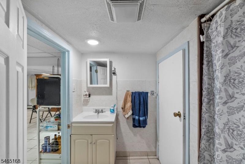 basement bath