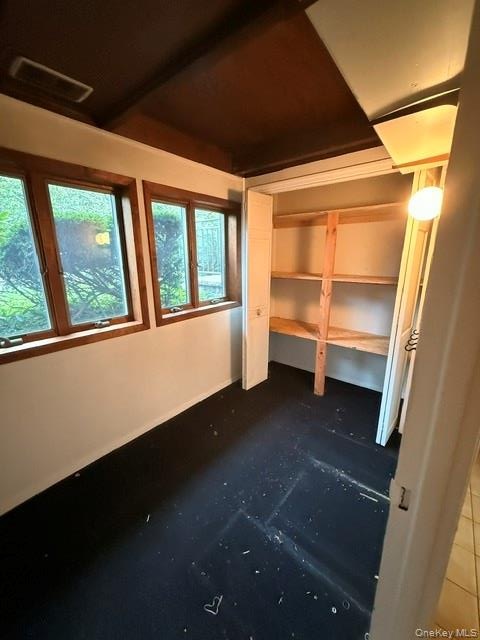 4 th bedroom w/ shelved closed