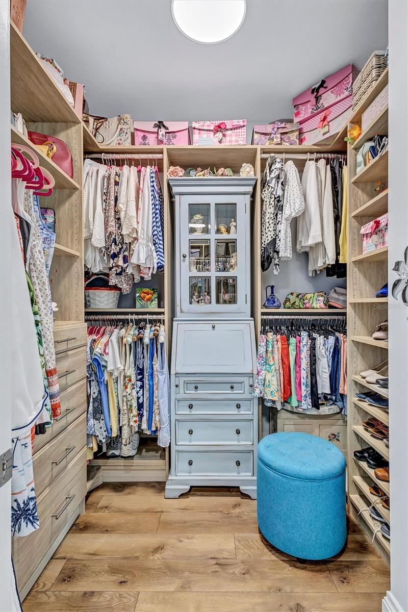 1 of 2 Walk In Closets