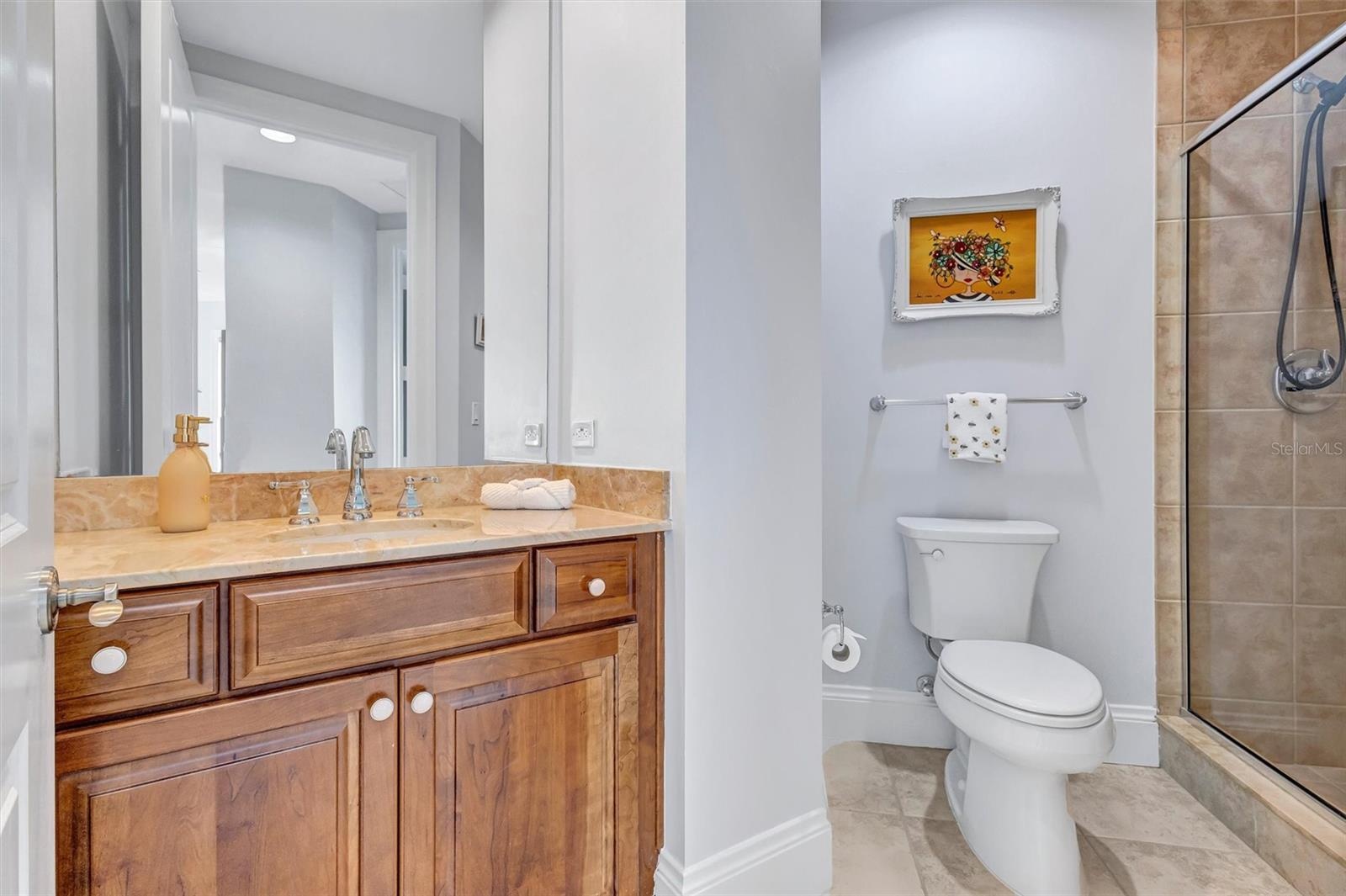 2nd Bathroom