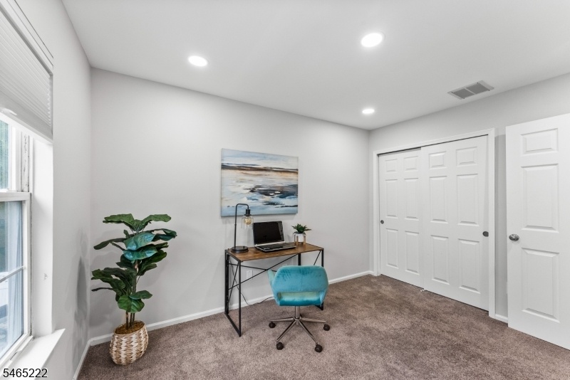 Large Closet Space