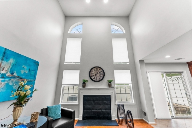 Floor to Ceiling Windows