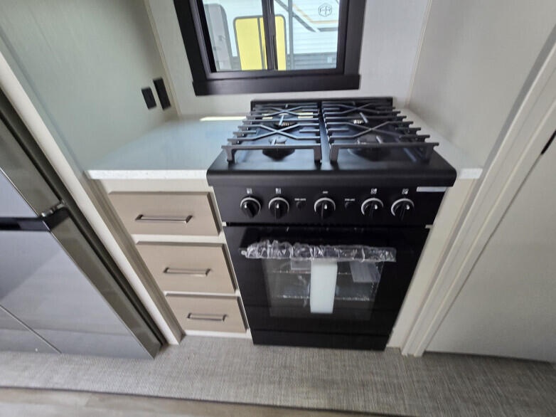 RV: Stove top and oven detail