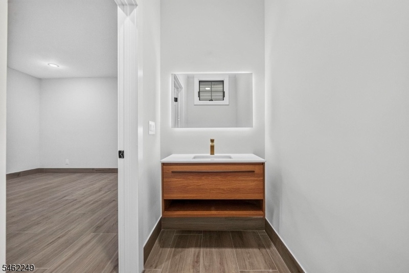 powder room