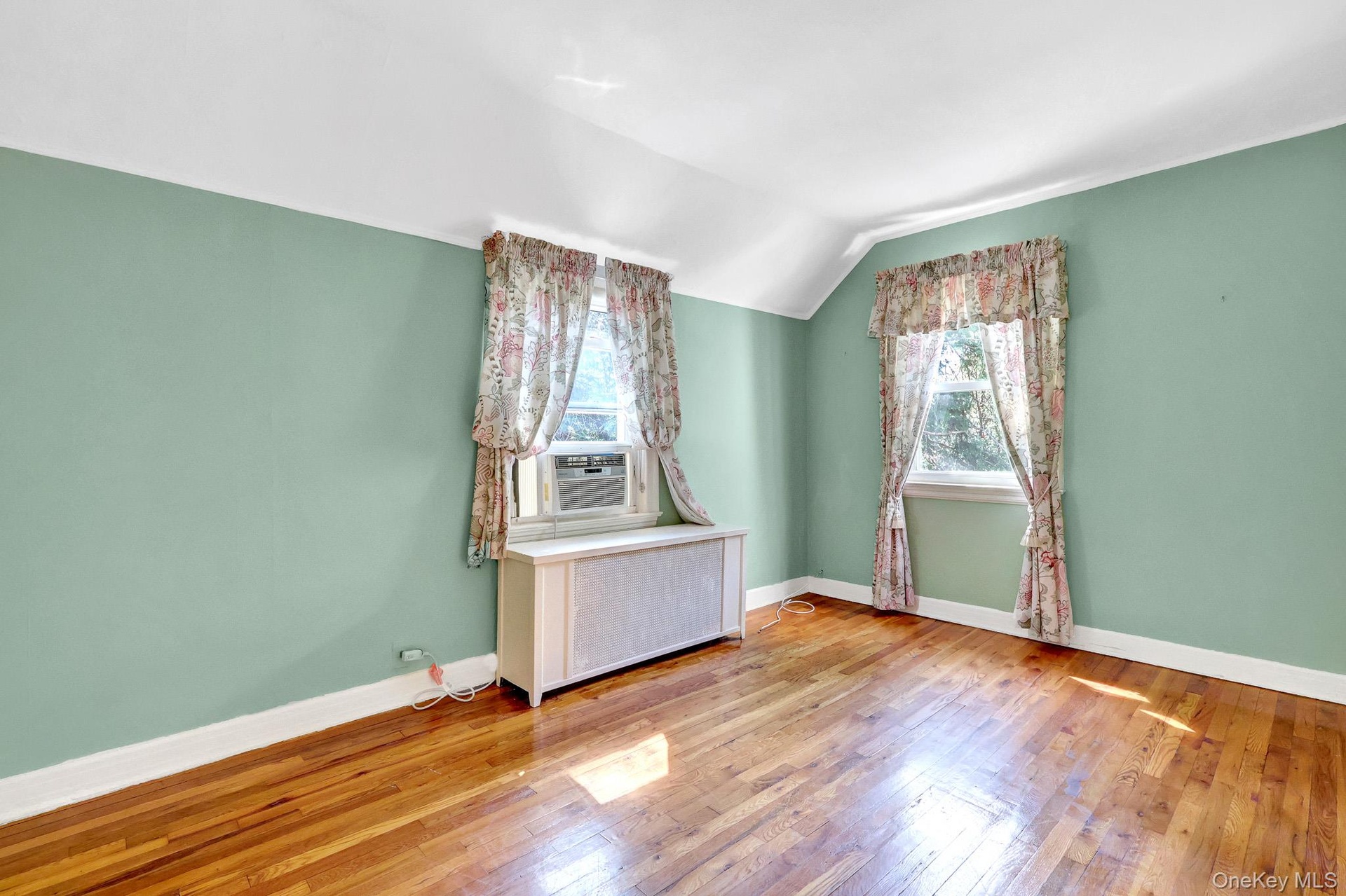 Non Staged Guest Bedroom