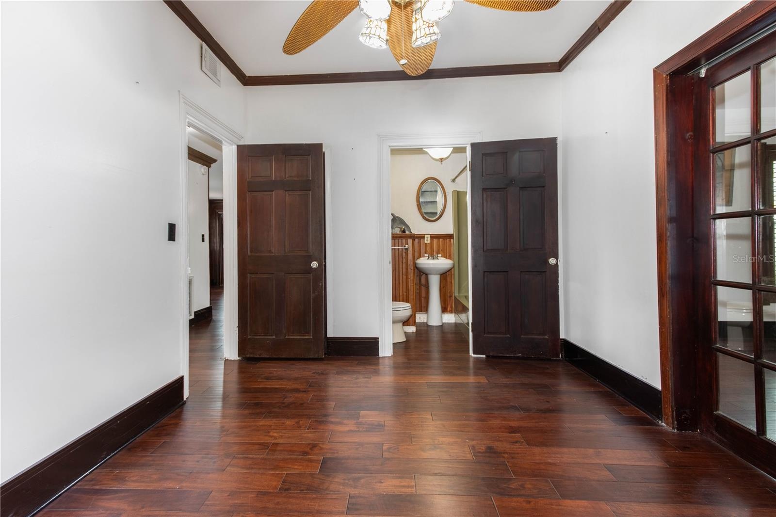 Bedroom/office
