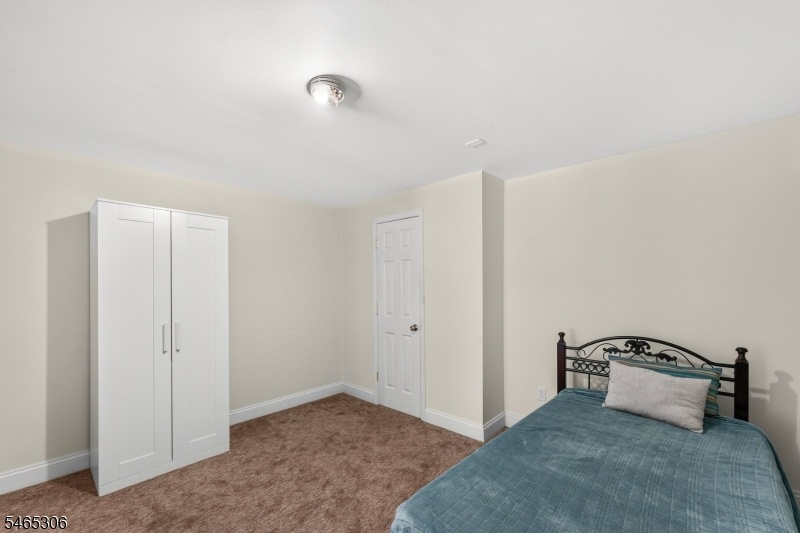 Flex Room