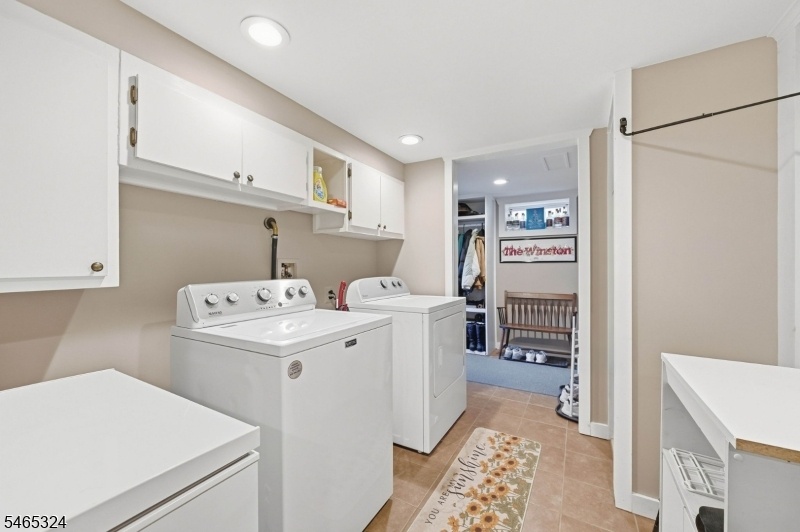 Grnd FL Laundry