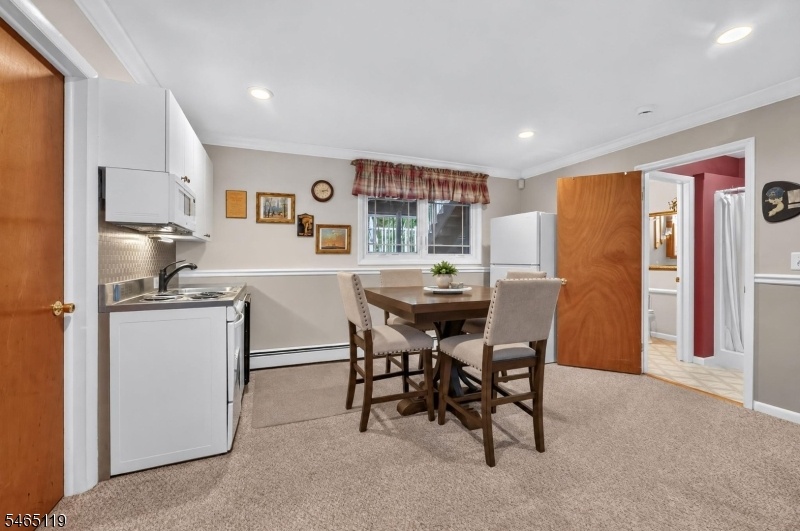 kitchen dining lower level