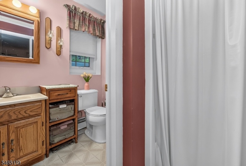 prim2 lower bath