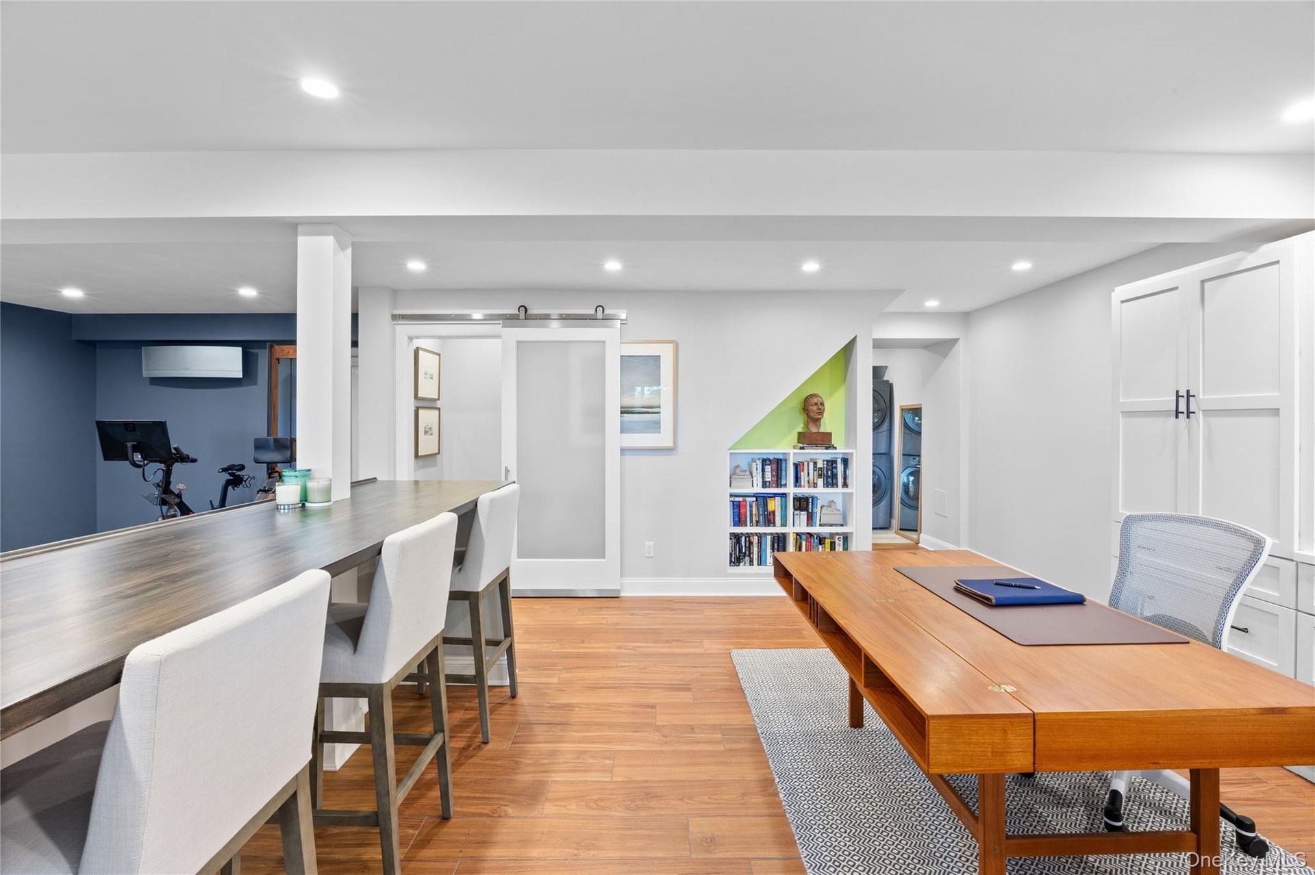 Home office, works space and recreation areas