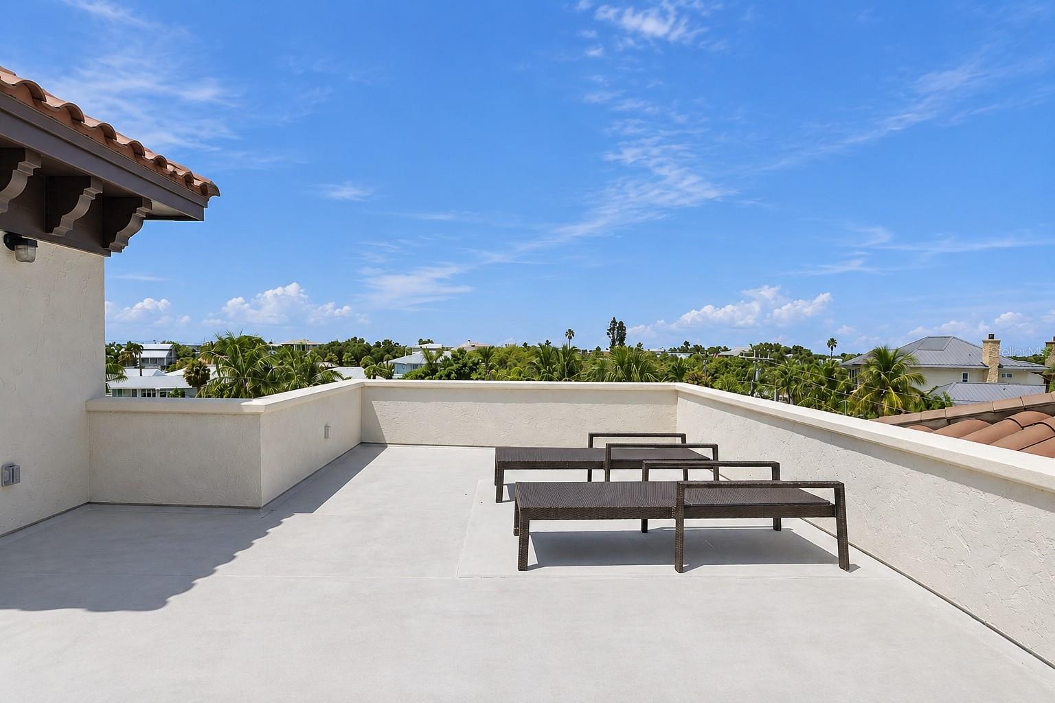 Roof Deck