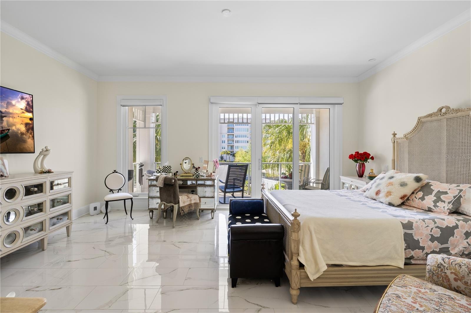 2nd Floor Primary Suite