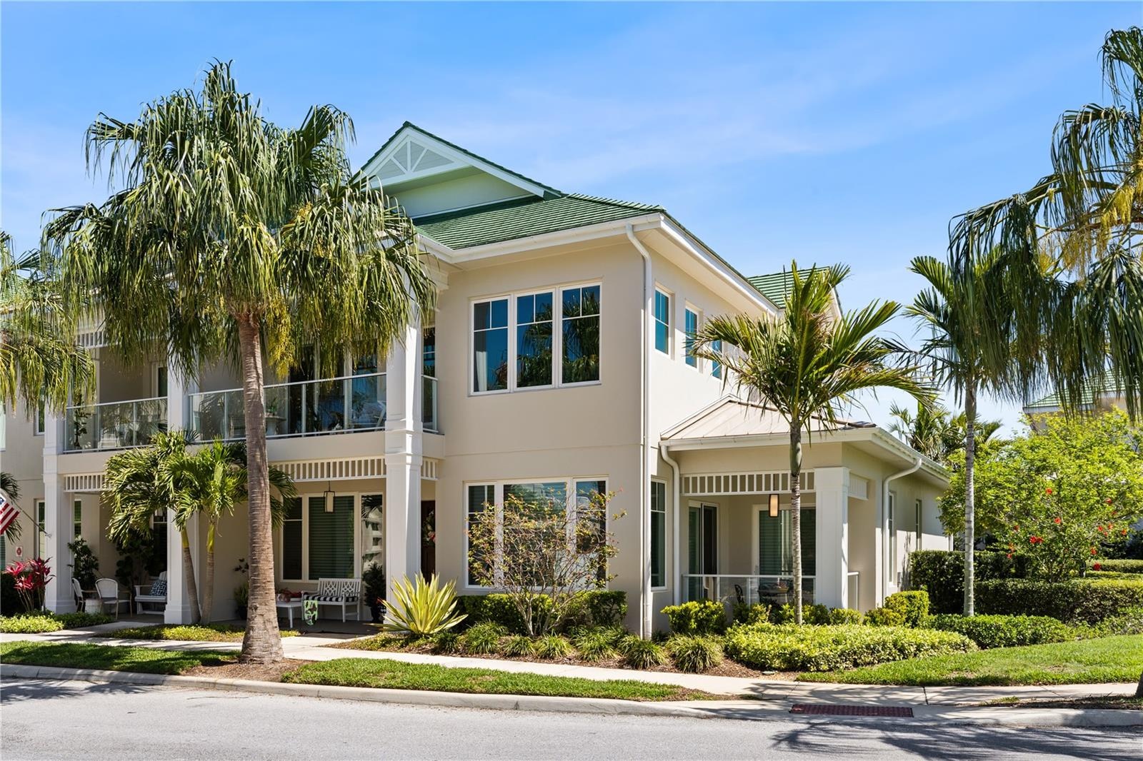 1 Palm Ter Corner Unit