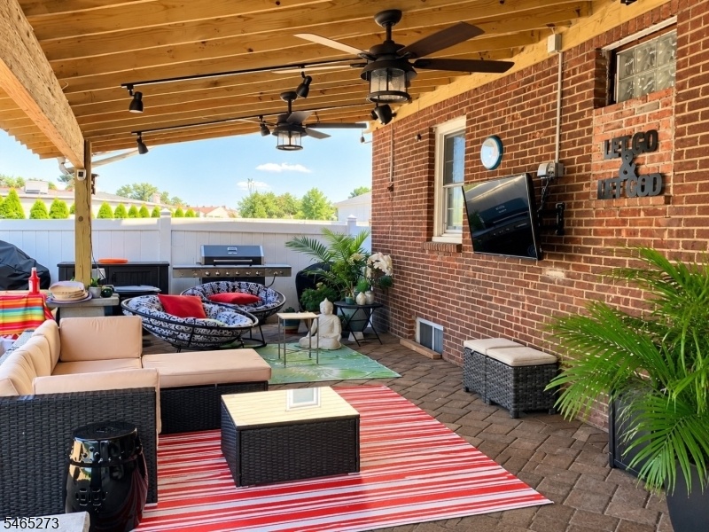 Outdoor Covered Patio Area