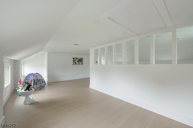5th bed/ office & Game Room