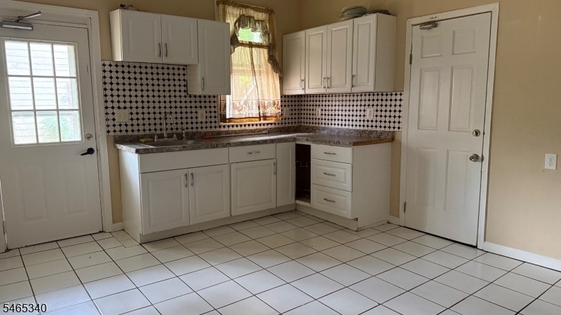 Kitchen. The photos were take