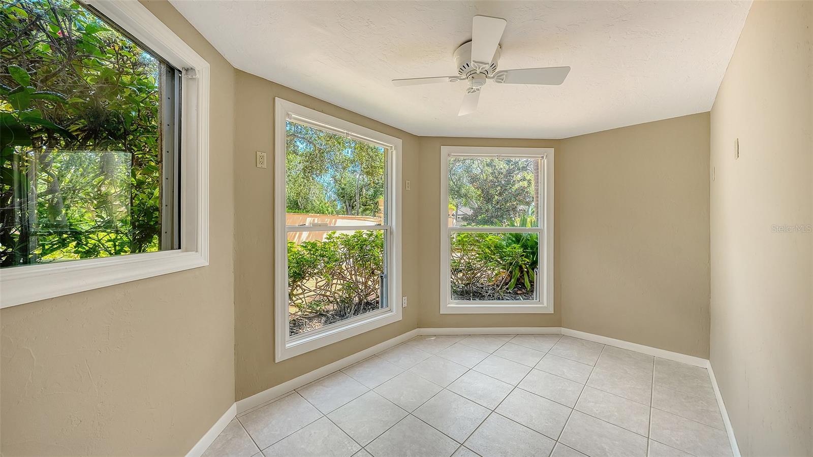 A light filled bonus area offers flexibility for an office, hobby room or additional storage.