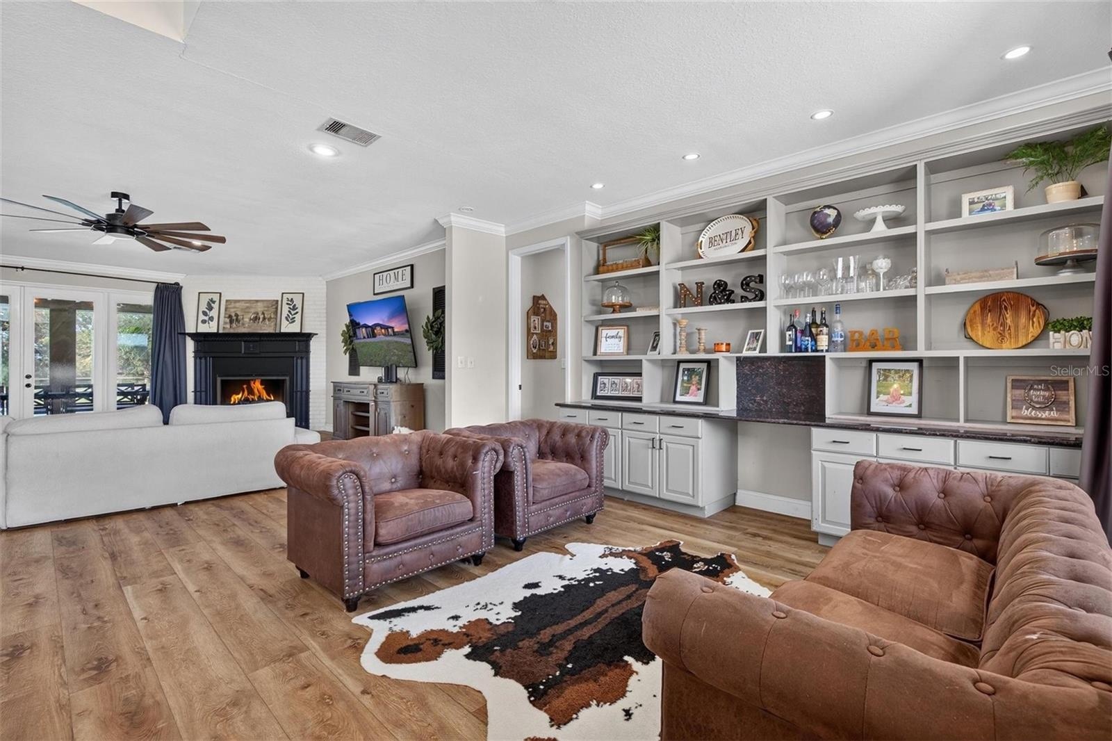 Formal sitting area