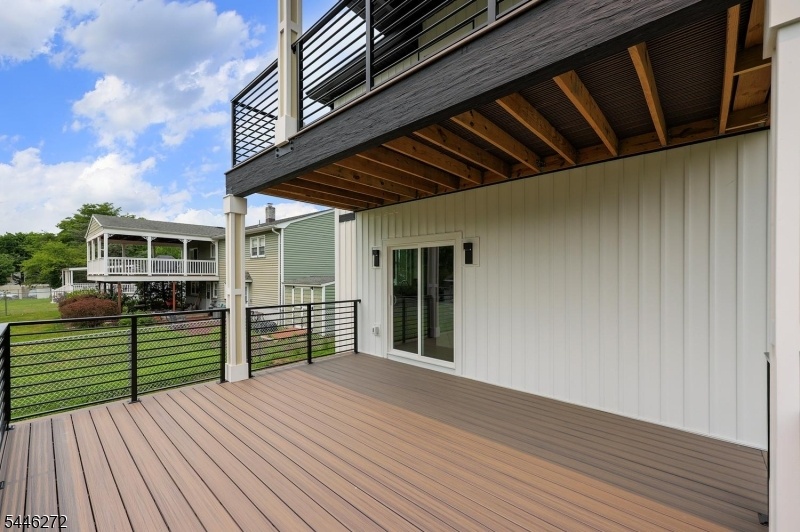 1st floor Large Trex Deck
