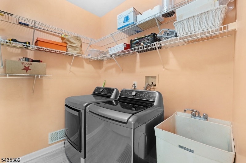 LAUNDRY