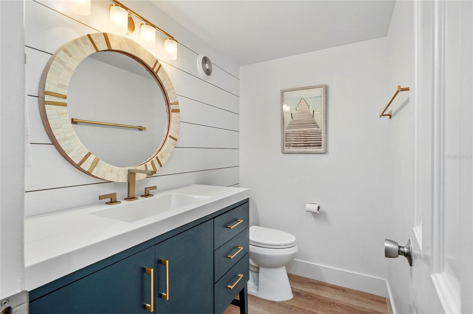 1/2 Bath downstairs
