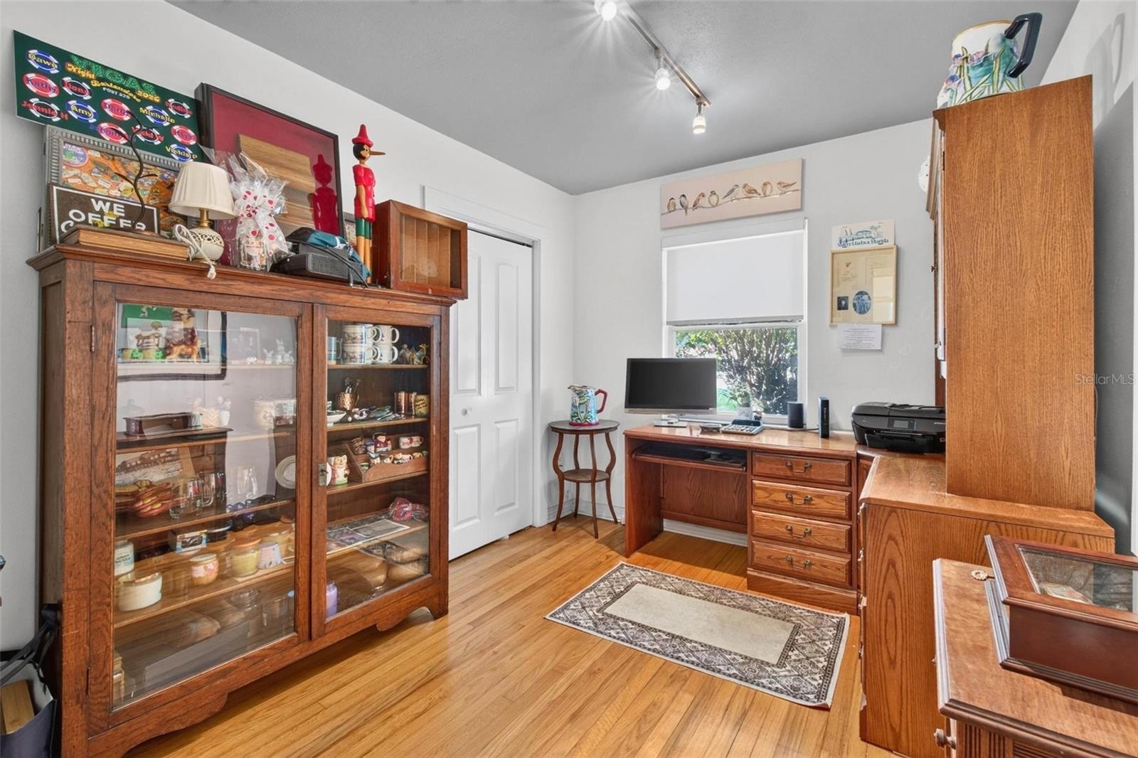 4th Bedroom (Main House)