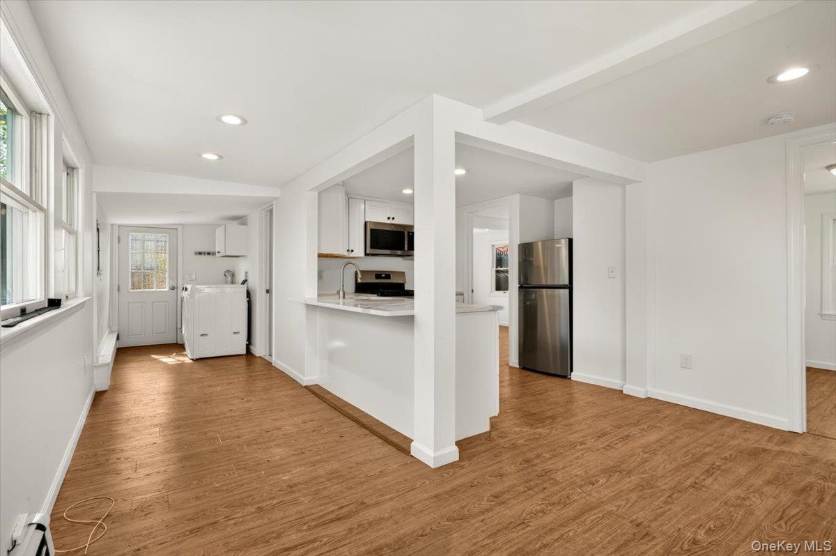 56 Lake Shore Dr