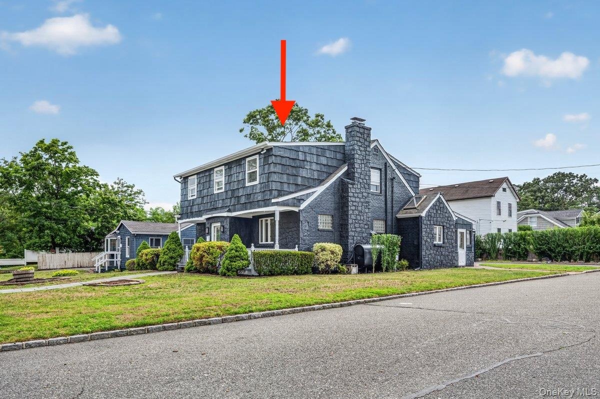 60 Lake Shore Dr