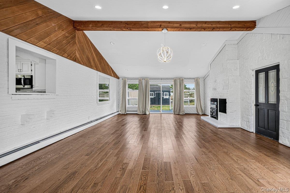 60 Lake Shore Dr