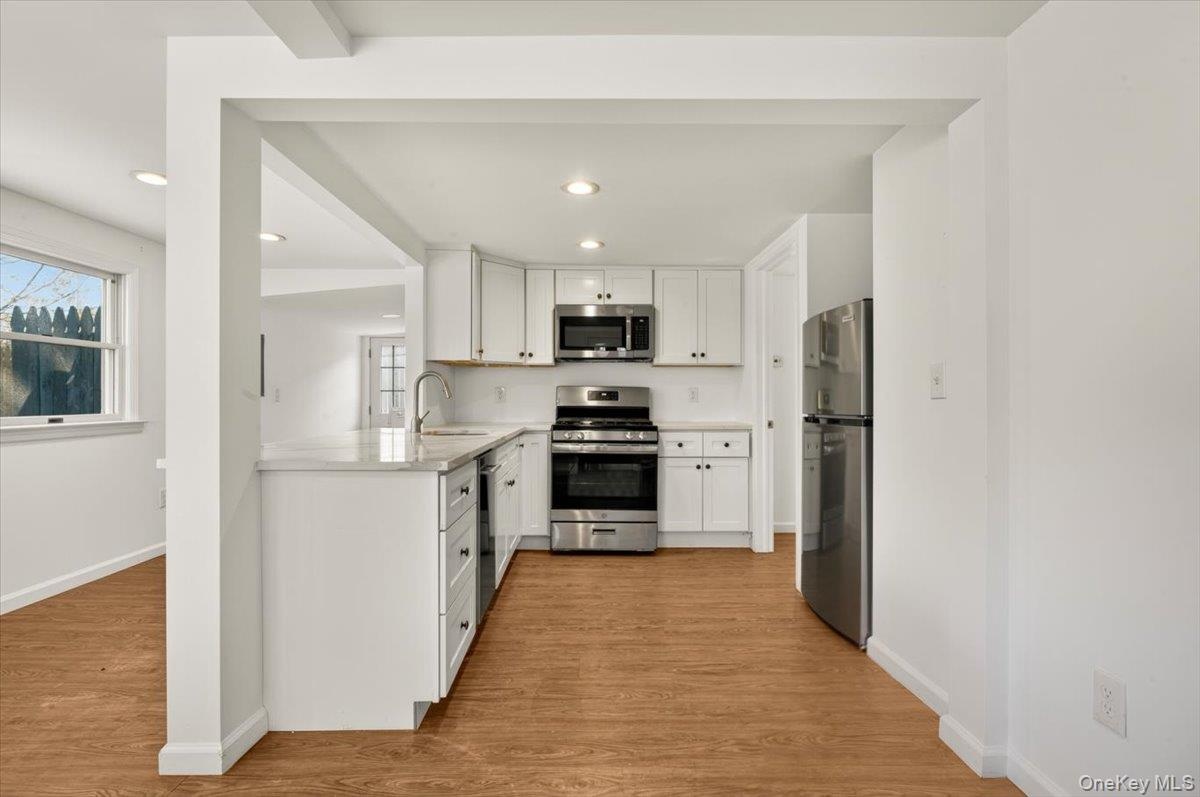 56 Lake Shore Dr