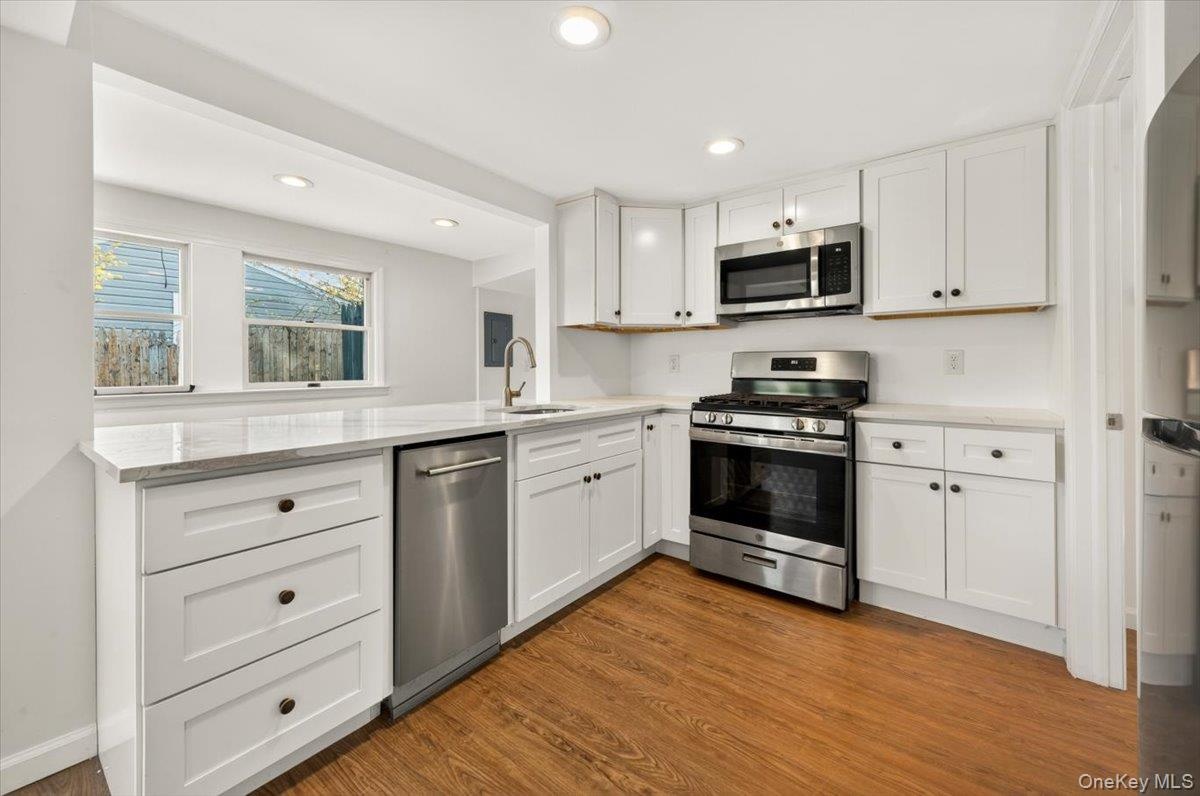 56 Lake Shore Dr