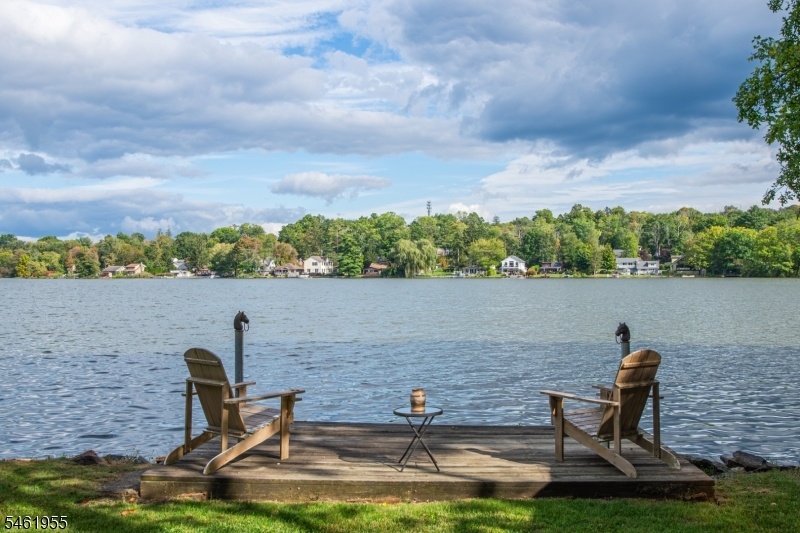 Lakefront Dock
