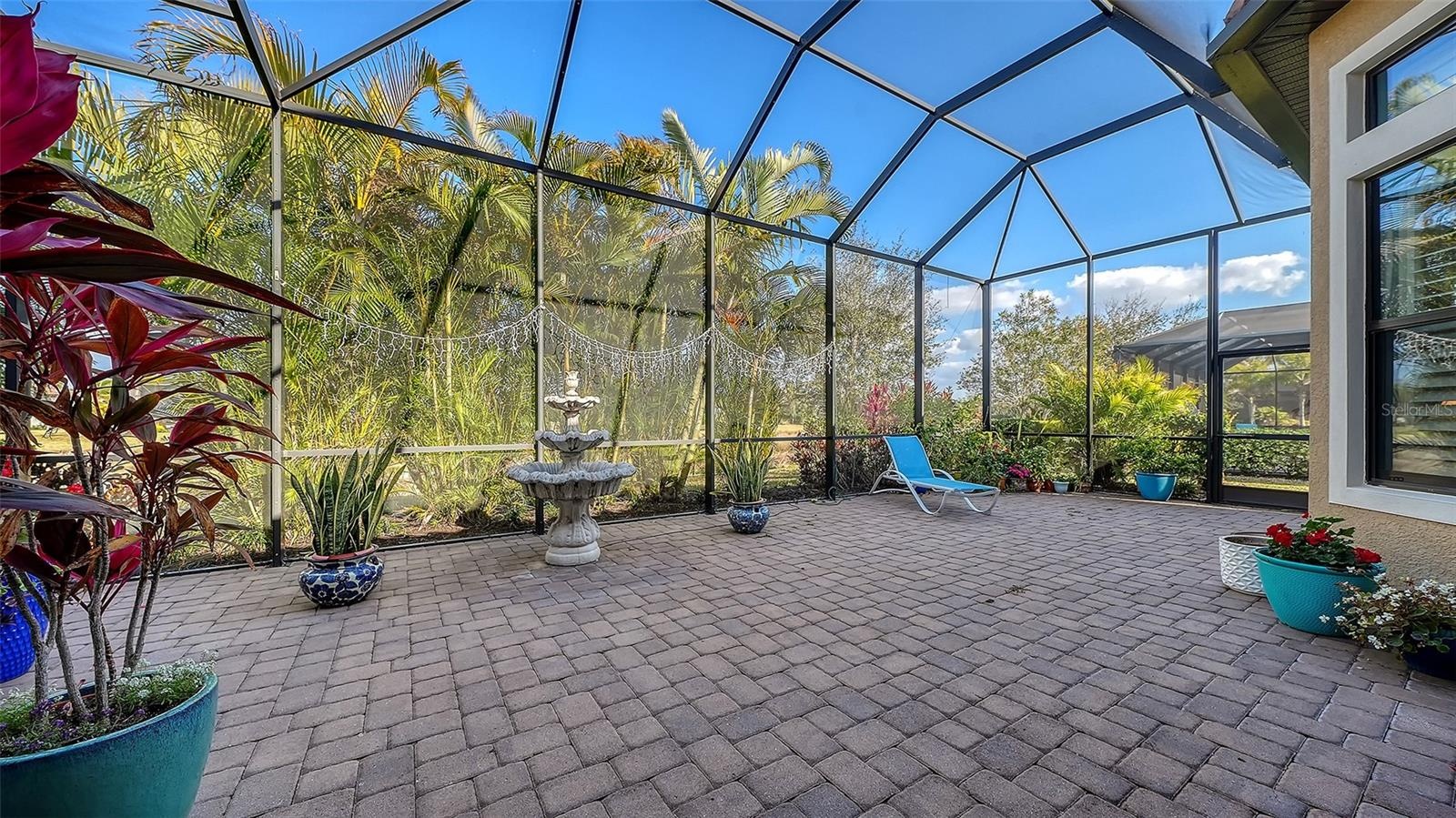 Extended Lanai Space