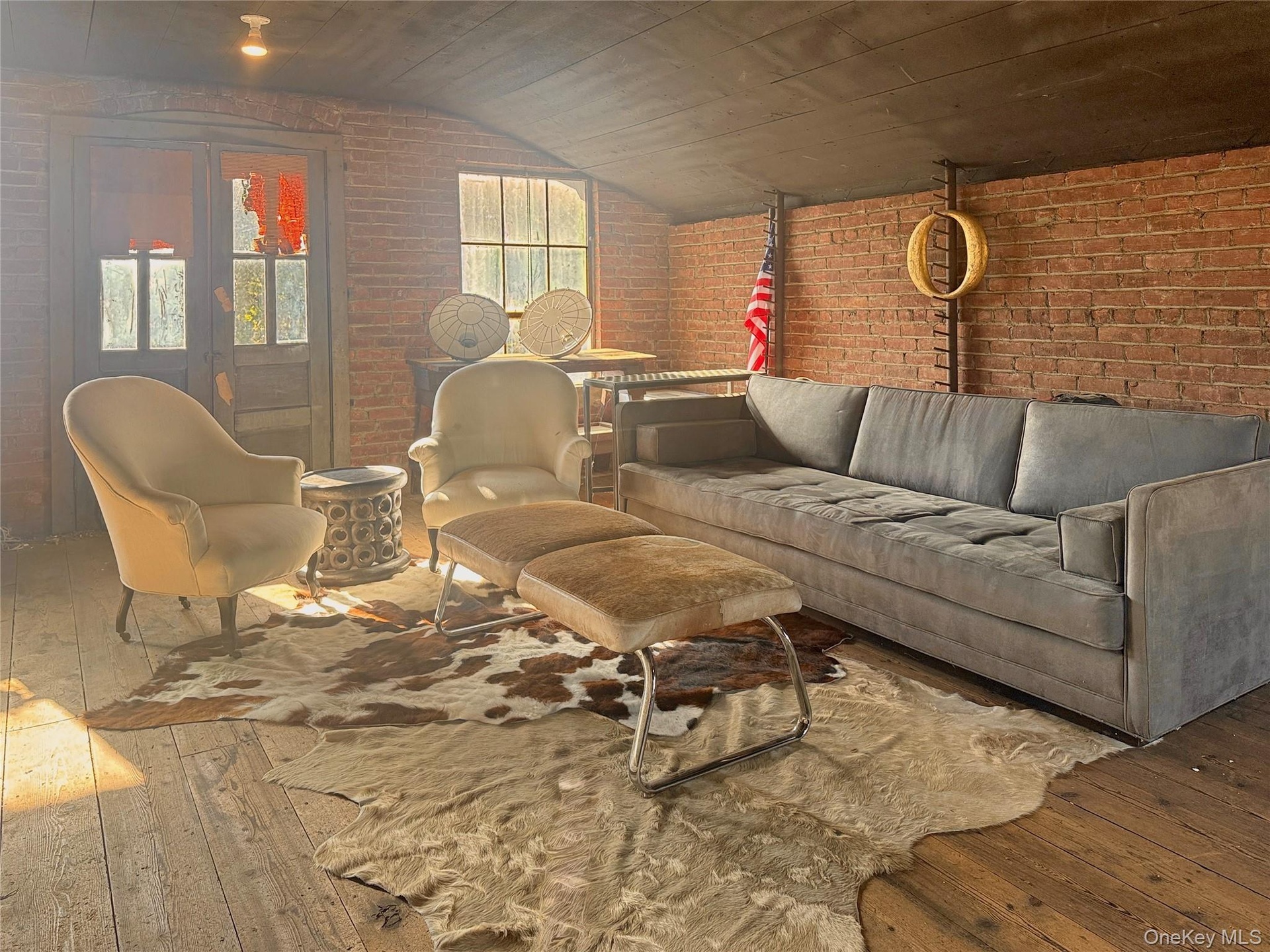 Alternate view of the loft furnished