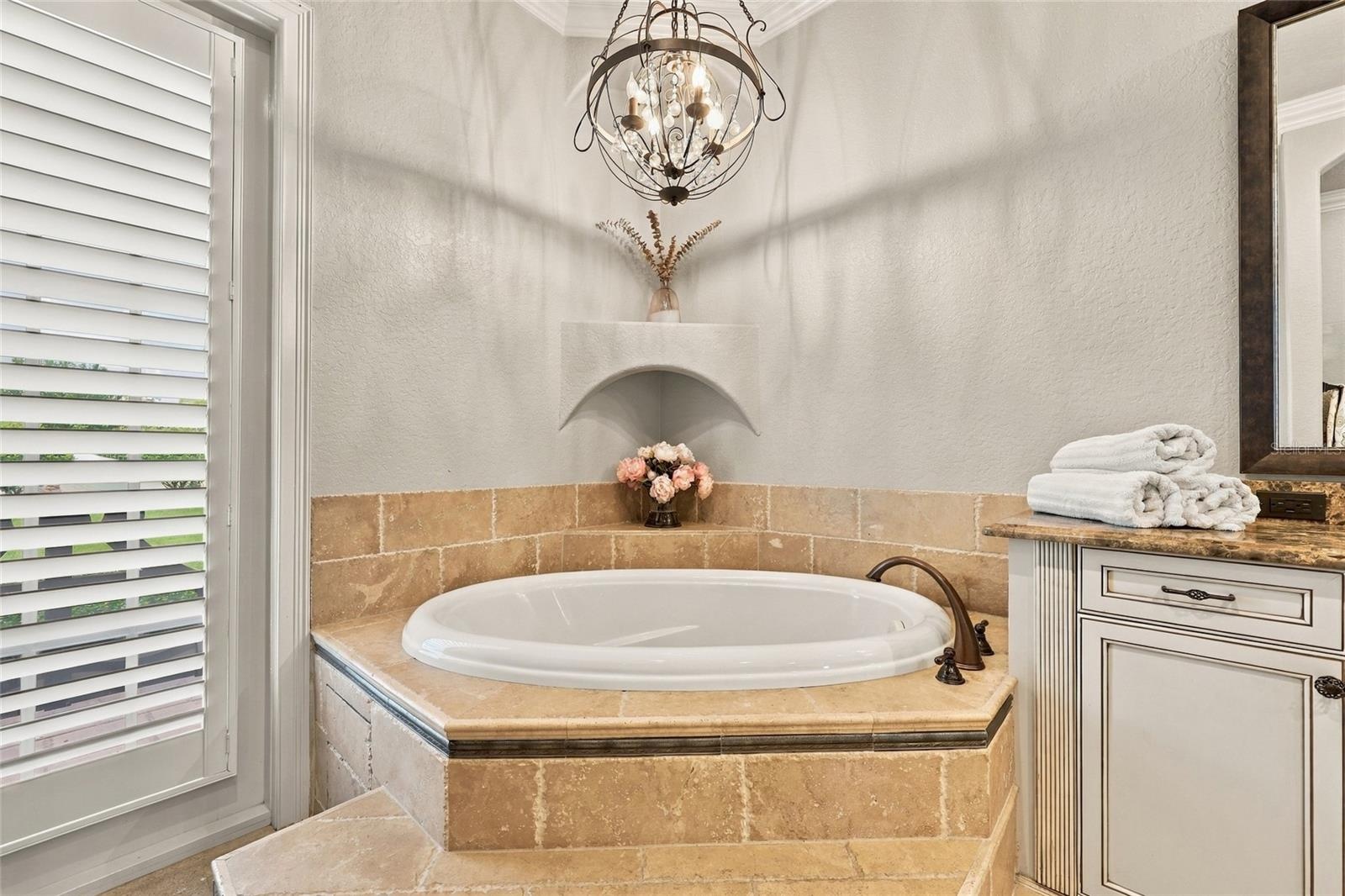 PRIMARY SOAKING TUB