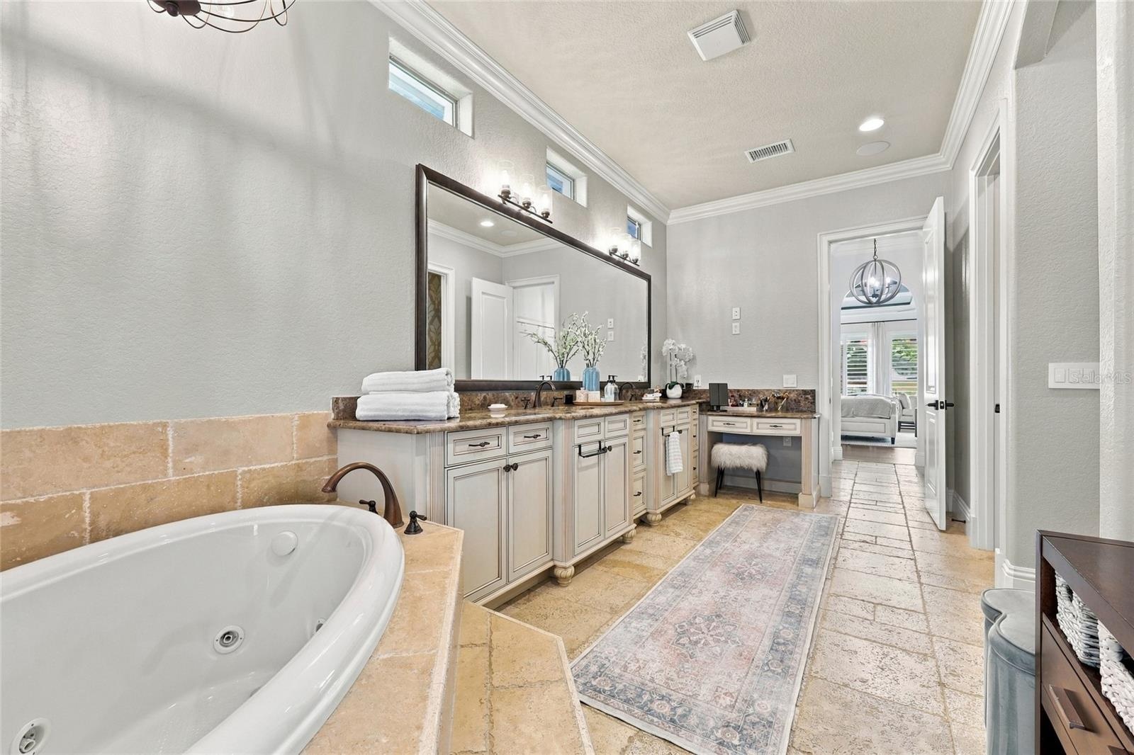 PRIMARY SOAKING TUB