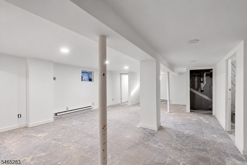 71 Kierstead Ave