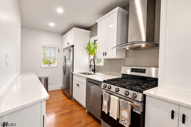 71 Kierstead Ave