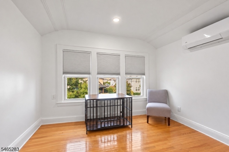 71 Kierstead Ave