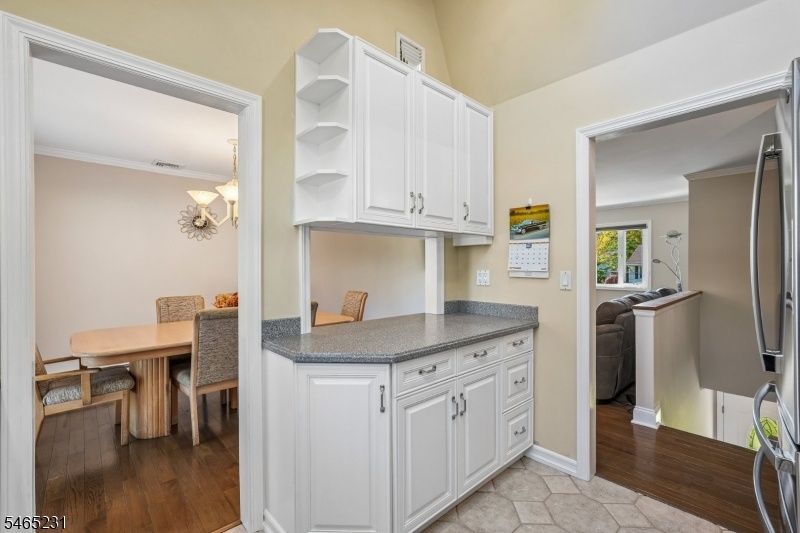 Kitchen 4