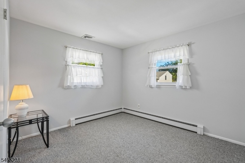 Bedroom 3-1
