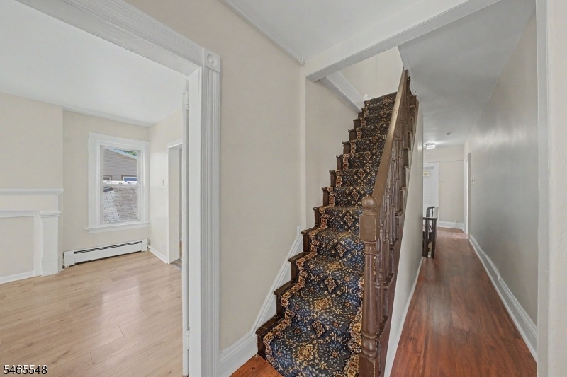 Common Staircase btwn FL 2 & 3