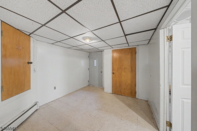 Bsmt Mud Room